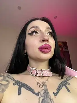 Molly__Moon