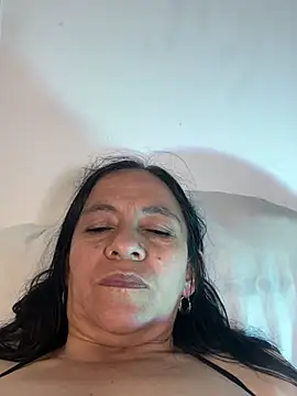 freya_artemisa (F mature) - Squirt, masturbation and orgasm