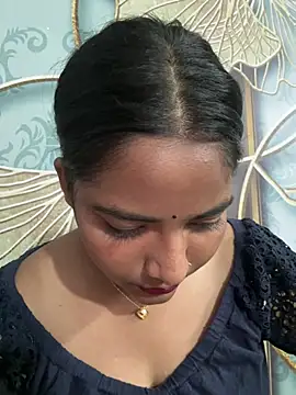 Baby_Myraaa live cam on StripChat