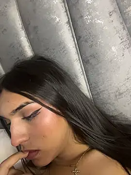 brittany_and_james live cam