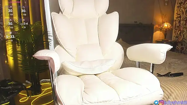jullyshmidt webcam