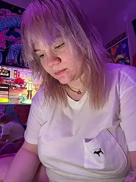 Cutiepiespanks live cam