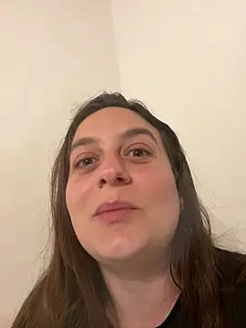 indierotic live cam on StripChat