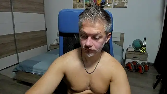 RobbyShawz live cam on StripChat