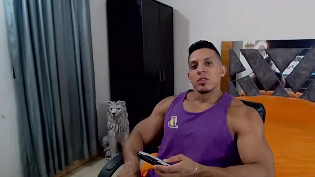 frank_heaven01 (Ask my age) - Cum Show