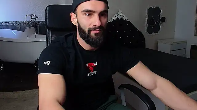 micahlane (M young) - I m 14 days out from Olympia amateur