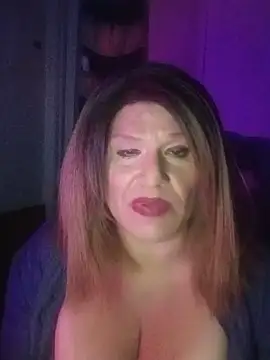 deedeedoll82222 live sex cam