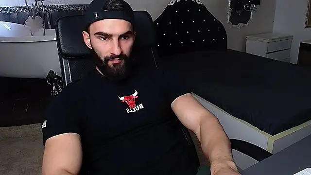 MicahLane live cam on StripChat