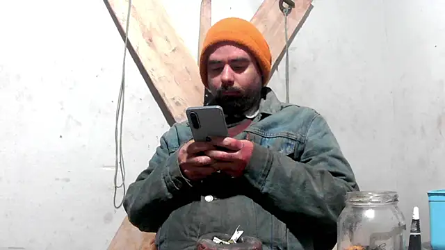 Smoker_lounge live cam on StripChat
