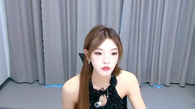 RunYan-888 live cam on StripChat