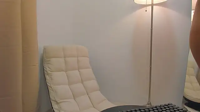 b3cky_ live cam on StripChat