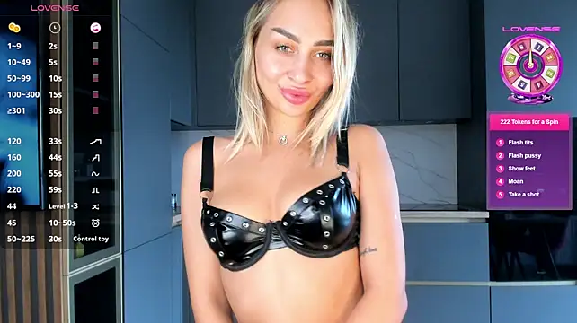 SaraShine_ 🤛 chatroom