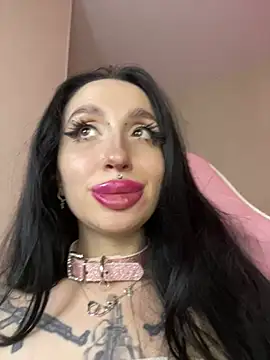 Molly__Moon