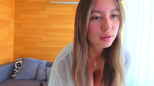 antonelaameli (F teen) - Hot striptease + taking off the dress