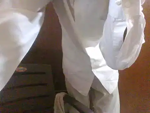 sub_slave_indi (Ask my age) - 25 nude sit ups