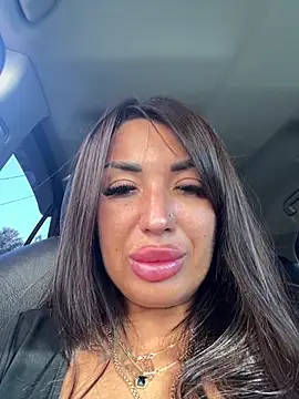 RuslanaXX live sex cam