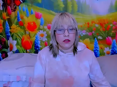 indianroxy webcam