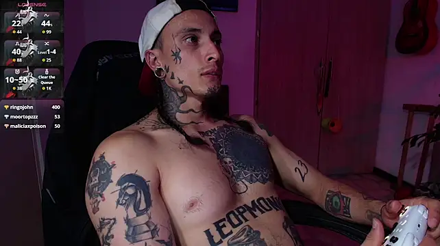 Ryuk_it live cam on StripChat