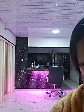 house_hot11 live cam on StripChat