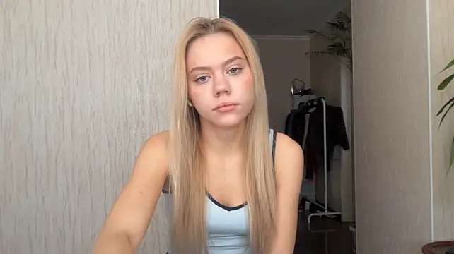Glamorforyou live cam on StripChat