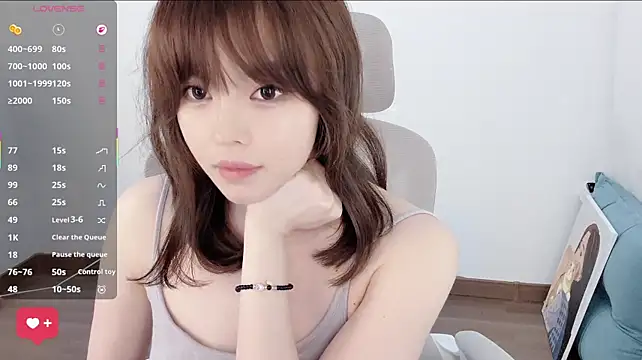 peachy_kiss