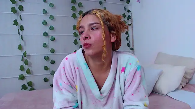 Sarabubbie webcam
