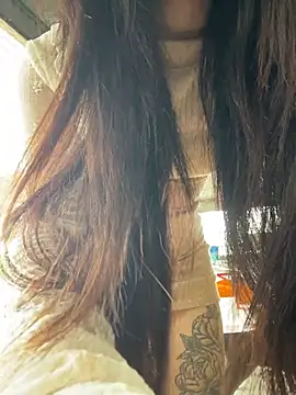 Clara8899 live webcam