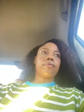 naughtyshalotxx (F young) - CAUSE I DESERVE THE MOOLA