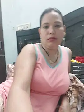Poojabhabi101 live cam