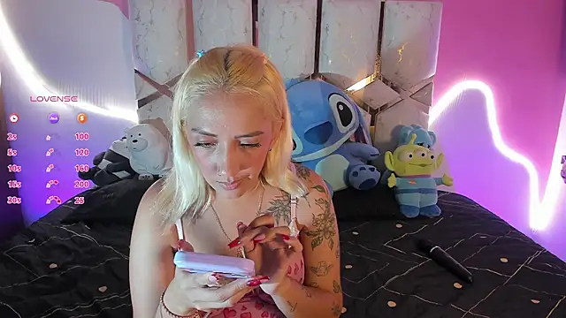 Amanda_klaire webcam