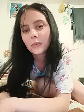 Lesslyxxx live cam on StripChat