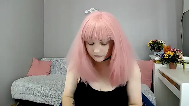 Estheri live cam on StripChat