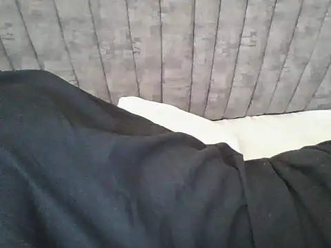 Dizzydose live cam on StripChat