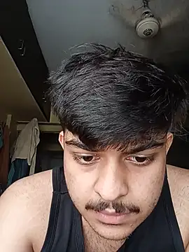 your_secret_guy (M twink) - 1st Cum show
