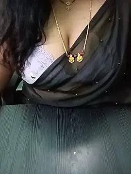 your-sameera (F milf) - Boobs on  oil