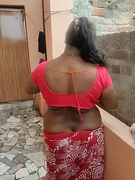 desicouple1706 (Ask my age) - Buy iphone 17 pro🤗🥰☺️🙏