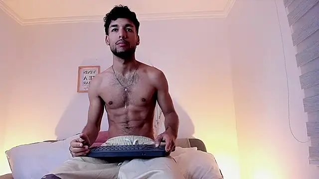 Thiagoferreti live sex cam