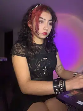 _g0thiccwitch_