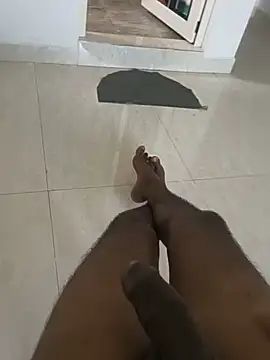 nithisg1223 live cam on StripChat