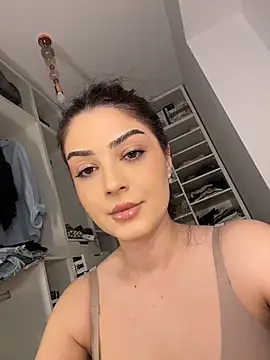 Lexi_Storm live cam on StripChat