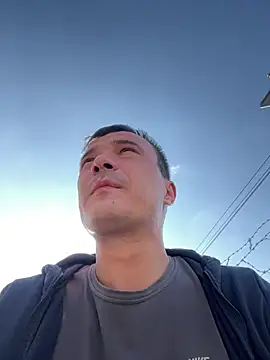 viktor1992-1-1 (Ask my age) - At Lovense 🤩🥳💋😘