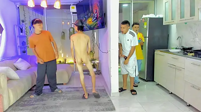 Houseofwarrios webcam