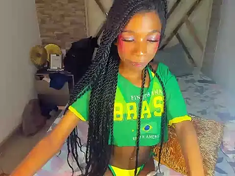 Model: Little_ebonyx