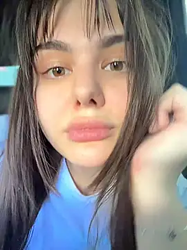 nikamur (F young) - Show him your breasts