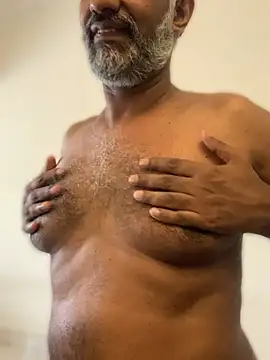thebeelzebun (Ask my age) - get dick hard on cam