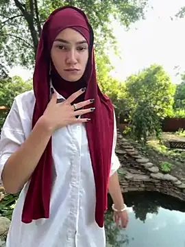 sugardanger (Ask my age) - Friend slap my naked tits