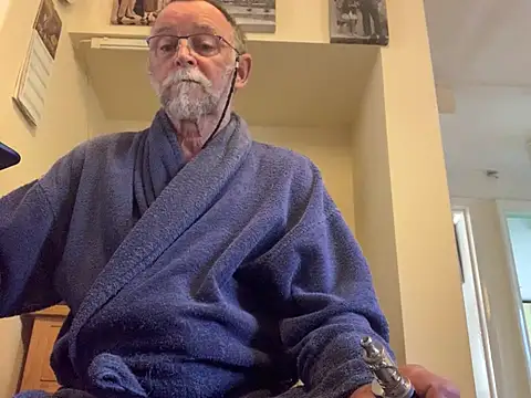 moonraker64 (M grandpa) - make me cum