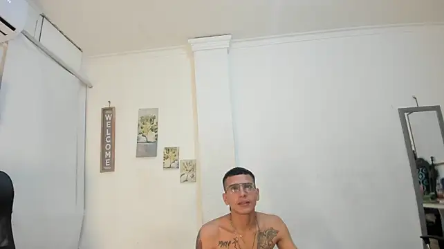 ashley_girl_queen (Ask my age) - deep throat