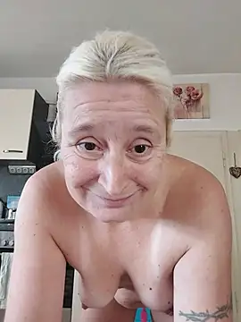 geileestelle (F milf) - .........????......