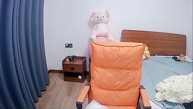 SerafinaLi live sex cam